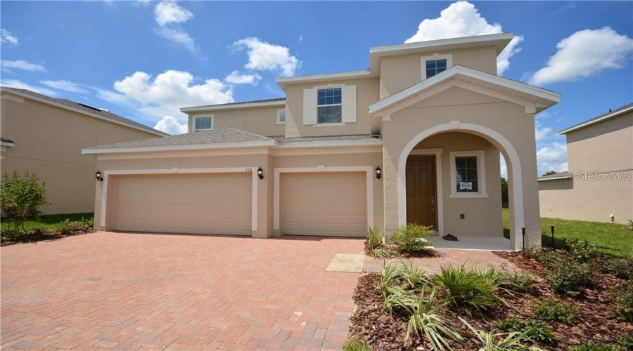 DAVENPORT, Florida 33837, 4 Bedrooms Bedrooms, ,3 BathroomsBathrooms,Residential,For Sale,SEVILLE,0,MFRTB8491359