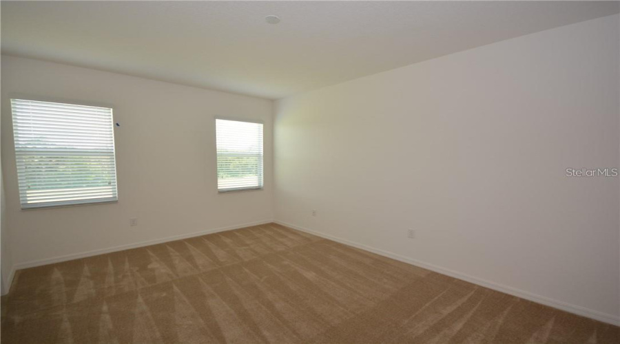 DAVENPORT, Florida 33837, 4 Bedrooms Bedrooms, ,3 BathroomsBathrooms,Residential,For Sale,SEVILLE,0,MFRTB8491359