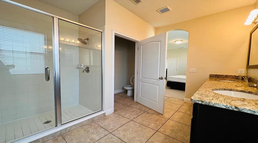 DAVENPORT, Florida 33896, 4 Bedrooms Bedrooms, ,3 BathroomsBathrooms,Residential,For Sale,ROSEVILLE,0,MFRO6394800