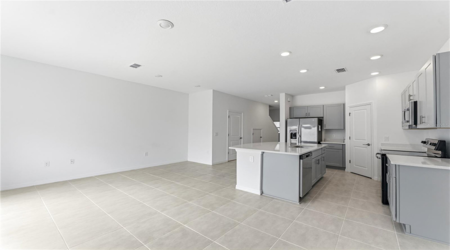 KISSIMMEE, Florida 34746, 3 Bedrooms Bedrooms, ,2 BathroomsBathrooms,Residential,For Sale,ANCHOR BEND,0,MFRO6394862