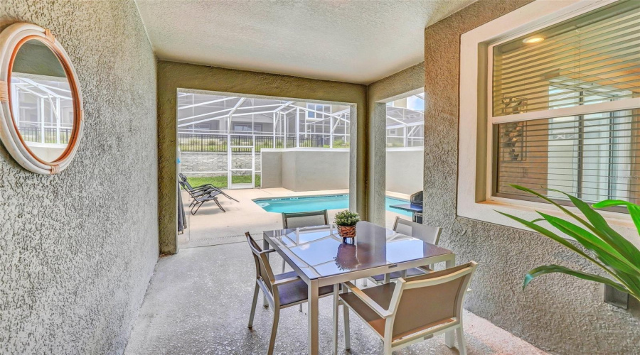 DAVENPORT, Florida 33896, 4 Bedrooms Bedrooms, ,3 BathroomsBathrooms,Residential,For Sale,LEADER,0,MFRTB8492291