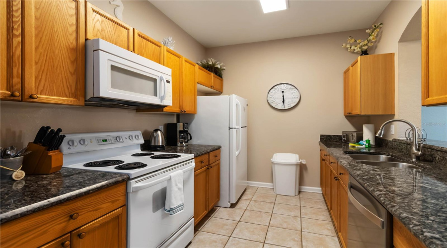 KISSIMMEE, Florida 34747, 3 Bedrooms Bedrooms, ,2 BathroomsBathrooms,Residential,For Sale,COCONUT PALM,0,MFRO6393591