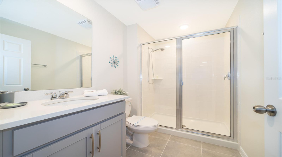 KISSIMMEE, Florida 34747, 4 Bedrooms Bedrooms, ,4 BathroomsBathrooms,Residential,For Sale,TROPICAL PALMS,0,MFRS5137915