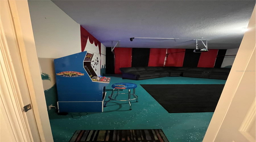 DAVENPORT, Florida 33837, 5 Bedrooms Bedrooms, ,4 BathroomsBathrooms,Residential,For Sale,OAKBOURNE,0,MFRO6394458