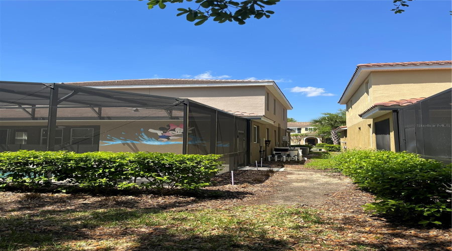 DAVENPORT, Florida 33837, 5 Bedrooms Bedrooms, ,4 BathroomsBathrooms,Residential,For Sale,OAKBOURNE,0,MFRO6394458