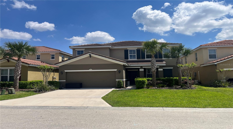 DAVENPORT, Florida 33837, 5 Bedrooms Bedrooms, ,4 BathroomsBathrooms,Residential,For Sale,OAKBOURNE,0,MFRO6394458