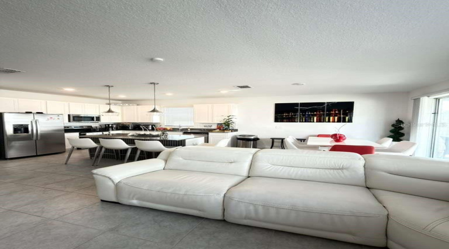 DAVENPORT, Florida 33837, 4 Bedrooms Bedrooms, ,2 BathroomsBathrooms,Residential,For Sale,POMELO,0,MFRS5146726