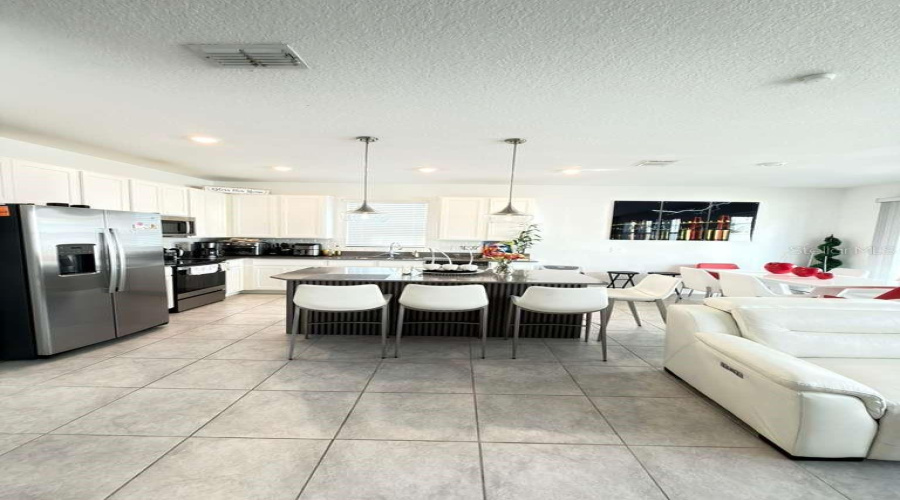 DAVENPORT, Florida 33837, 4 Bedrooms Bedrooms, ,2 BathroomsBathrooms,Residential,For Sale,POMELO,0,MFRS5146726