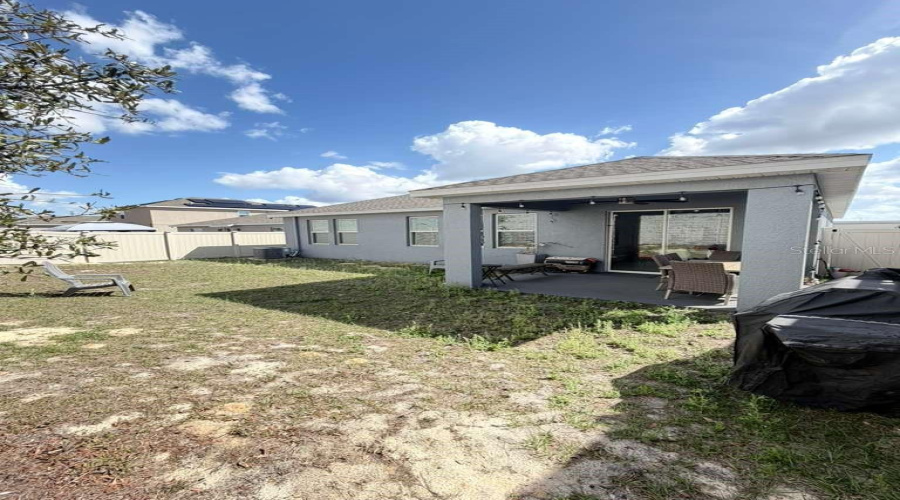 DAVENPORT, Florida 33837, 4 Bedrooms Bedrooms, ,2 BathroomsBathrooms,Residential,For Sale,POMELO,0,MFRS5146726