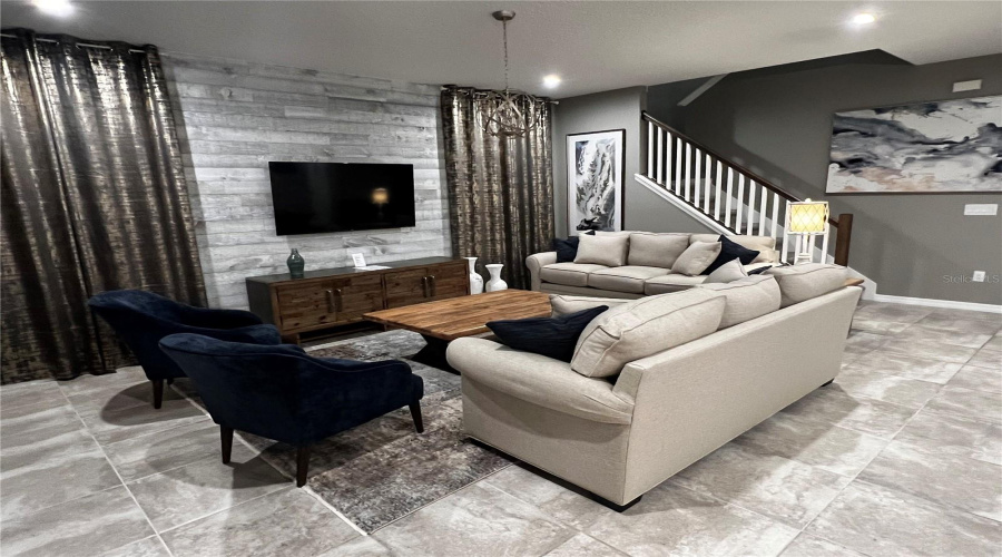 KISSIMMEE, Florida 34747, 7 Bedrooms Bedrooms, ,4 BathroomsBathrooms,Residential,For Sale,AMELIA DOWNS,0,MFRO6390580