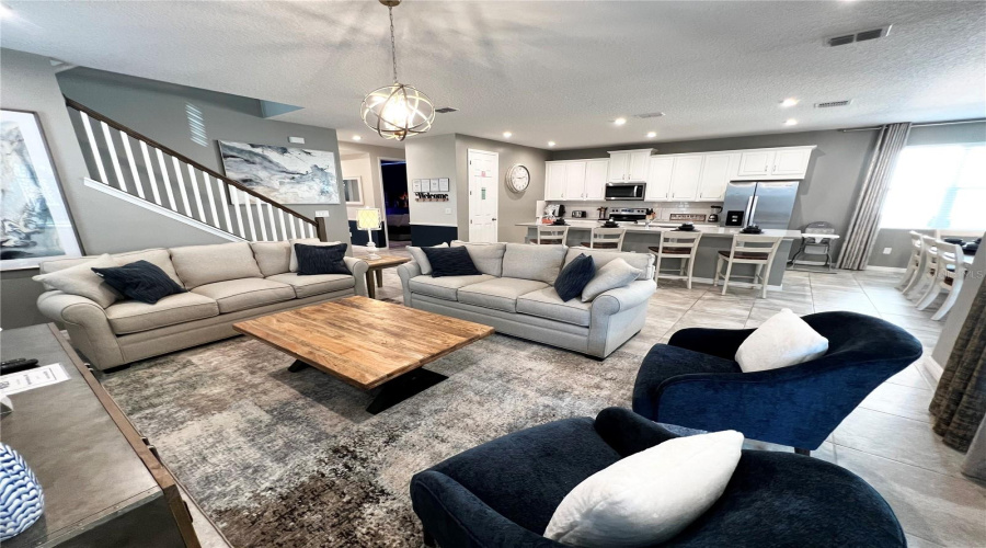 KISSIMMEE, Florida 34747, 7 Bedrooms Bedrooms, ,4 BathroomsBathrooms,Residential,For Sale,AMELIA DOWNS,0,MFRO6390580