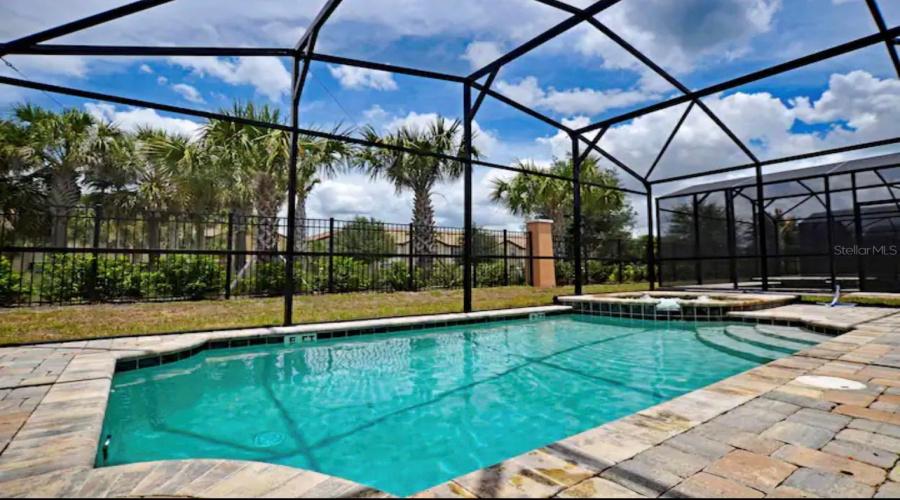 KISSIMMEE, Florida 34747, 7 Bedrooms Bedrooms, ,4 BathroomsBathrooms,Residential,For Sale,AMELIA DOWNS,0,MFRO6390580