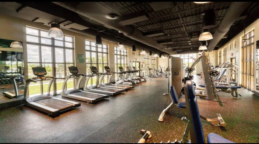 KISSIMMEE, Florida 34747, 7 Bedrooms Bedrooms, ,4 BathroomsBathrooms,Residential,For Sale,AMELIA DOWNS,0,MFRO6390580