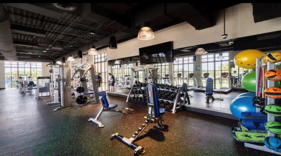 KISSIMMEE, Florida 34747, 7 Bedrooms Bedrooms, ,4 BathroomsBathrooms,Residential,For Sale,AMELIA DOWNS,0,MFRO6390580