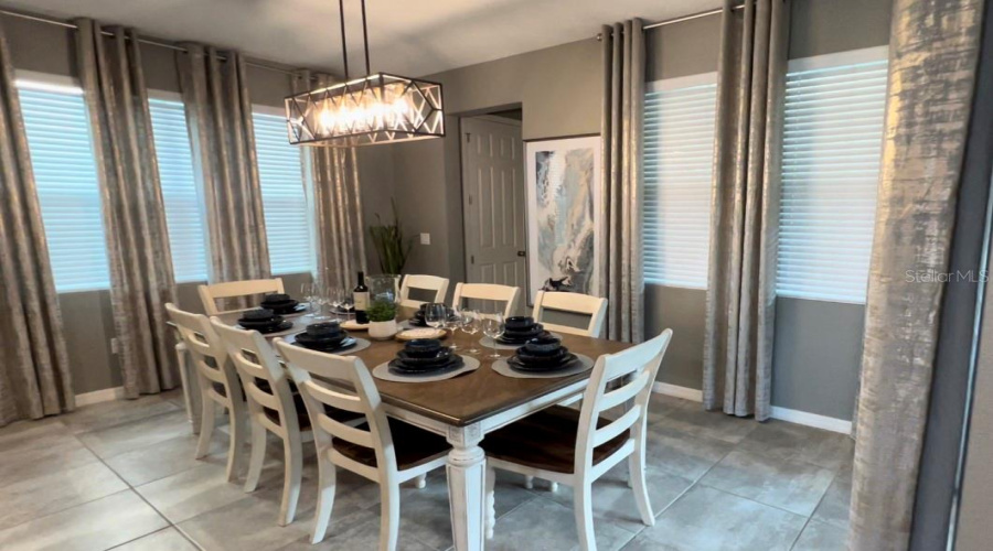 KISSIMMEE, Florida 34747, 7 Bedrooms Bedrooms, ,4 BathroomsBathrooms,Residential,For Sale,AMELIA DOWNS,0,MFRO6390580