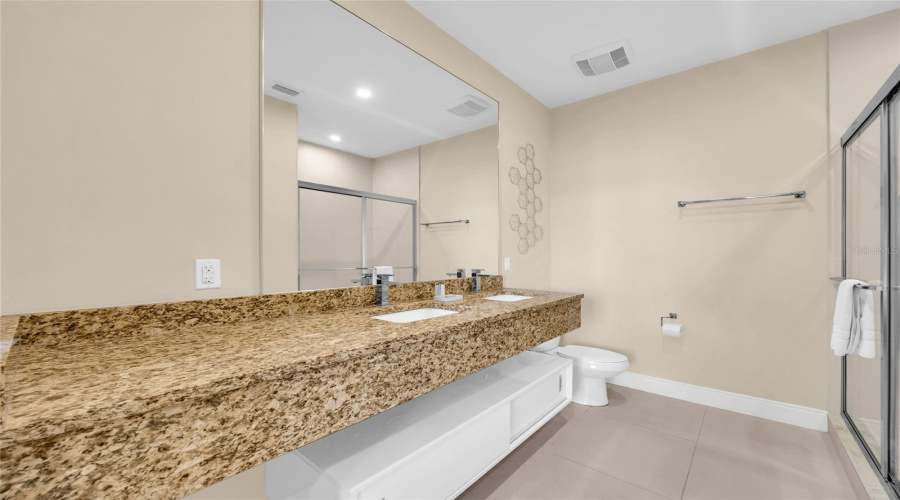 KISSIMMEE, Florida 34747, 4 Bedrooms Bedrooms, ,4 BathroomsBathrooms,Residential,For Sale,BRASILIA,0,MFRO6394706