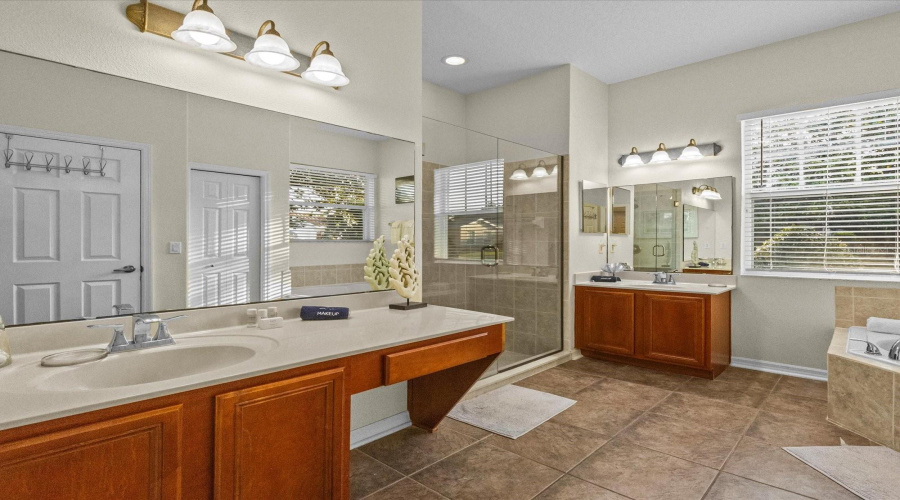 REUNION, Florida 34747, 5 Bedrooms Bedrooms, ,3 BathroomsBathrooms,Residential,For Sale,MOLONA,0,MFRS5146678