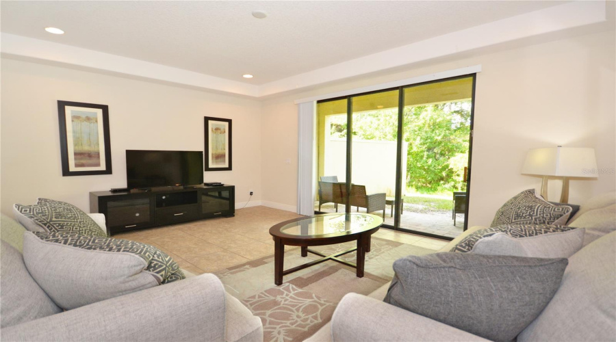 DAVENPORT, Florida 33896, 3 Bedrooms Bedrooms, ,2 BathroomsBathrooms,Residential,For Sale,ROSEVILLE,0,MFRS5134635