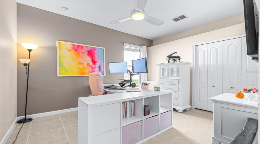 DAVENPORT, Florida 33837, 5 Bedrooms Bedrooms, ,3 BathroomsBathrooms,Residential,For Sale,OAKRISE,0,MFRTB8450220