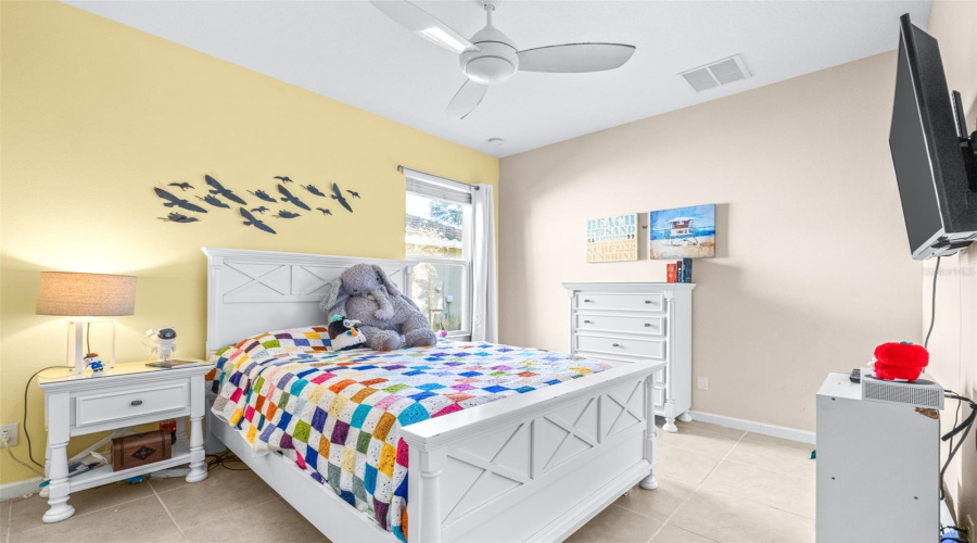 DAVENPORT, Florida 33837, 5 Bedrooms Bedrooms, ,3 BathroomsBathrooms,Residential,For Sale,OAKRISE,0,MFRTB8450220