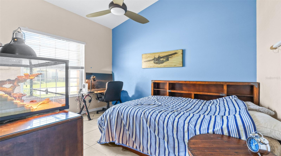 DAVENPORT, Florida 33837, 5 Bedrooms Bedrooms, ,3 BathroomsBathrooms,Residential,For Sale,OAKRISE,0,MFRTB8450220