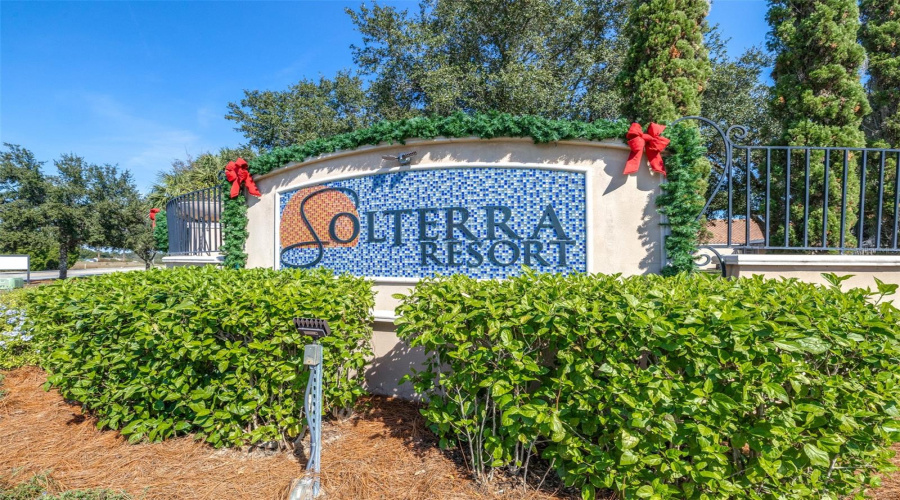 DAVENPORT, Florida 33837, 5 Bedrooms Bedrooms, ,3 BathroomsBathrooms,Residential,For Sale,OAKRISE,0,MFRTB8450220