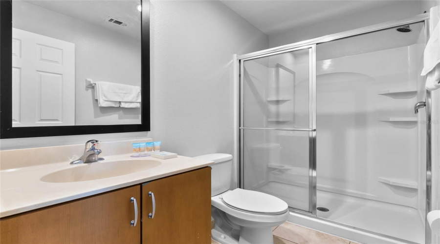 KISSIMMEE, Florida 34747, 3 Bedrooms Bedrooms, ,2 BathroomsBathrooms,Residential,For Sale,YELLOW LANTANA,0,MFRS5124920