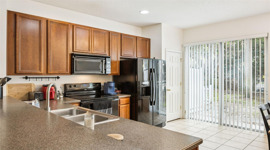 KISSIMMEE, Florida 34746, 3 Bedrooms Bedrooms, ,3 BathroomsBathrooms,Residential,For Sale,DOMINICA,0,MFRS5146885