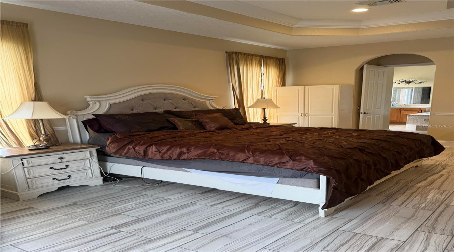 KISSIMMEE, Florida 34746, 5 Bedrooms Bedrooms, ,4 BathroomsBathrooms,Residential,For Sale,BUNKER VIEW,0,MFRO6395237