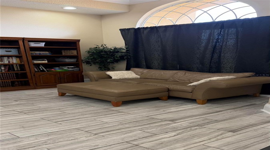 KISSIMMEE, Florida 34746, 5 Bedrooms Bedrooms, ,4 BathroomsBathrooms,Residential,For Sale,BUNKER VIEW,0,MFRO6395237