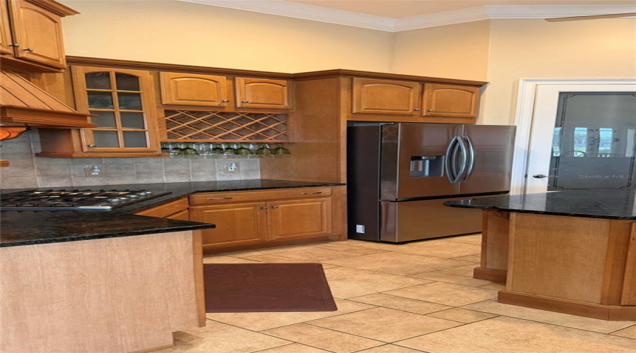 KISSIMMEE, Florida 34746, 5 Bedrooms Bedrooms, ,4 BathroomsBathrooms,Residential,For Sale,BUNKER VIEW,0,MFRO6395237