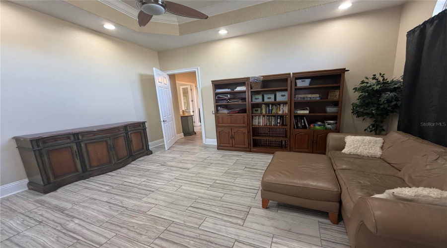 KISSIMMEE, Florida 34746, 5 Bedrooms Bedrooms, ,4 BathroomsBathrooms,Residential,For Sale,BUNKER VIEW,0,MFRO6395237