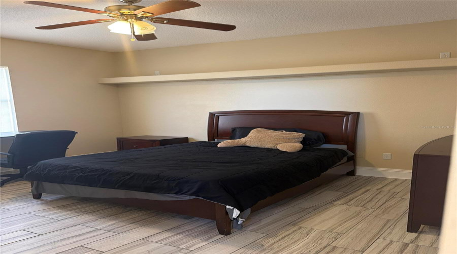 KISSIMMEE, Florida 34746, 5 Bedrooms Bedrooms, ,4 BathroomsBathrooms,Residential,For Sale,BUNKER VIEW,0,MFRO6395237