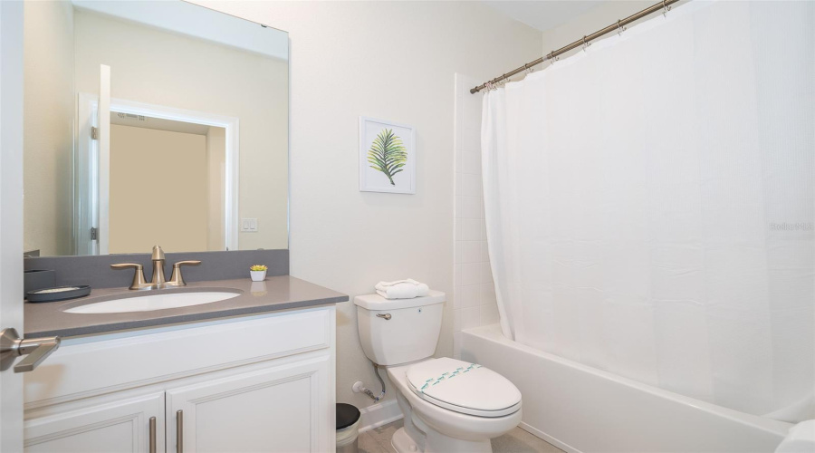 KISSIMMEE, Florida 34746, 5 Bedrooms Bedrooms, ,5 BathroomsBathrooms,Residential,For Sale,BOOKMARK,0,MFRS5145067