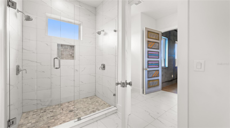 KISSIMMEE, Florida 34747, 9 Bedrooms Bedrooms, ,8 BathroomsBathrooms,Residential,For Sale,WHITEMARSH,0,MFRO6395185