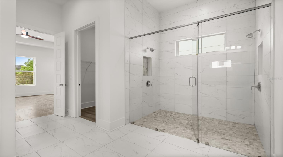 KISSIMMEE, Florida 34747, 9 Bedrooms Bedrooms, ,8 BathroomsBathrooms,Residential,For Sale,WHITEMARSH,0,MFRO6395185