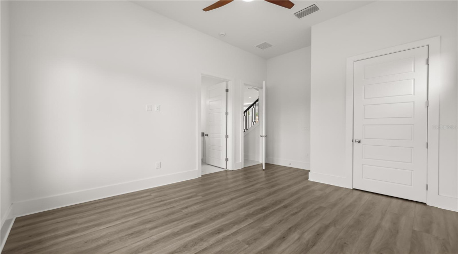 KISSIMMEE, Florida 34747, 9 Bedrooms Bedrooms, ,8 BathroomsBathrooms,Residential,For Sale,WHITEMARSH,0,MFRO6395185