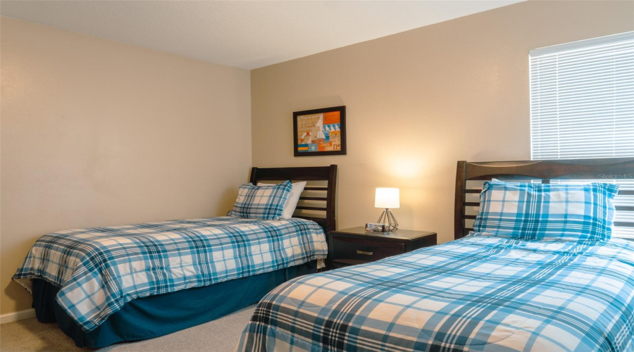 KISSIMMEE, Florida 34747, 5 Bedrooms Bedrooms, ,3 BathroomsBathrooms,Residential,For Sale,FAN PALM,0,MFRO6395292