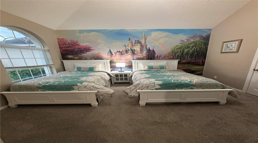 KISSIMMEE, Florida 34747, 5 Bedrooms Bedrooms, ,3 BathroomsBathrooms,Residential,For Sale,FAN PALM,0,MFRO6395292