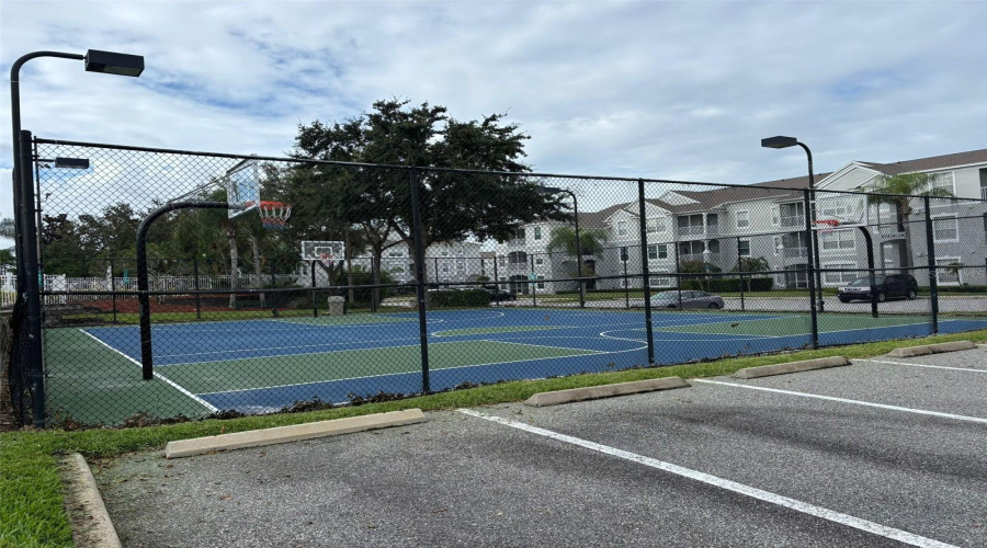 KISSIMMEE, Florida 34747, 5 Bedrooms Bedrooms, ,3 BathroomsBathrooms,Residential,For Sale,FAN PALM,0,MFRO6395292