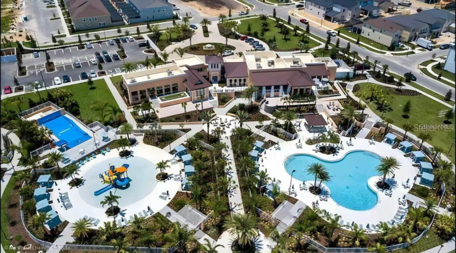 KISSIMMEE, Florida 34747, 6 Bedrooms Bedrooms, ,4 BathroomsBathrooms,Residential,For Sale,TROPICAL PALMS,0,MFRO6395222