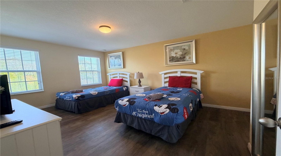 KISSIMMEE, Florida 34746, 6 Bedrooms Bedrooms, ,4 BathroomsBathrooms,Residential,For Sale,SANTOSH,0,MFRO6393947