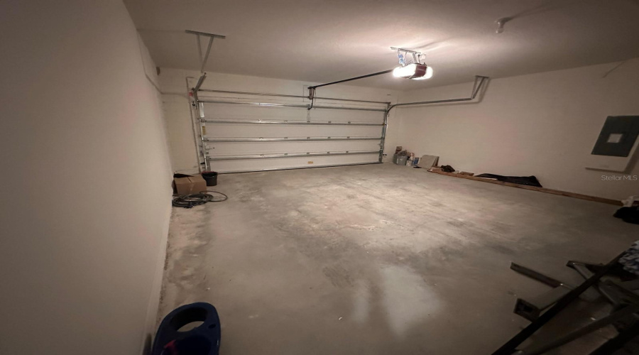 DAVENPORT, Florida 33837, 4 Bedrooms Bedrooms, ,2 BathroomsBathrooms,Residential,For Sale,BROOKLET,0,MFRS5146875