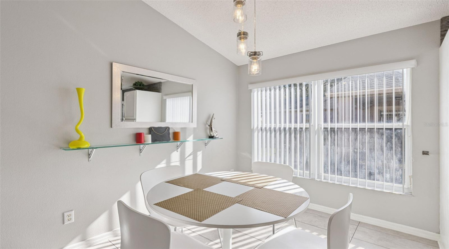 KISSIMMEE, Florida 34747, 5 Bedrooms Bedrooms, ,4 BathroomsBathrooms,Residential,For Sale,ROARING CREEK,0,MFRO6371323