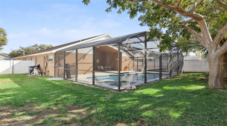 KISSIMMEE, Florida 34747, 5 Bedrooms Bedrooms, ,4 BathroomsBathrooms,Residential,For Sale,ROARING CREEK,0,MFRO6371323