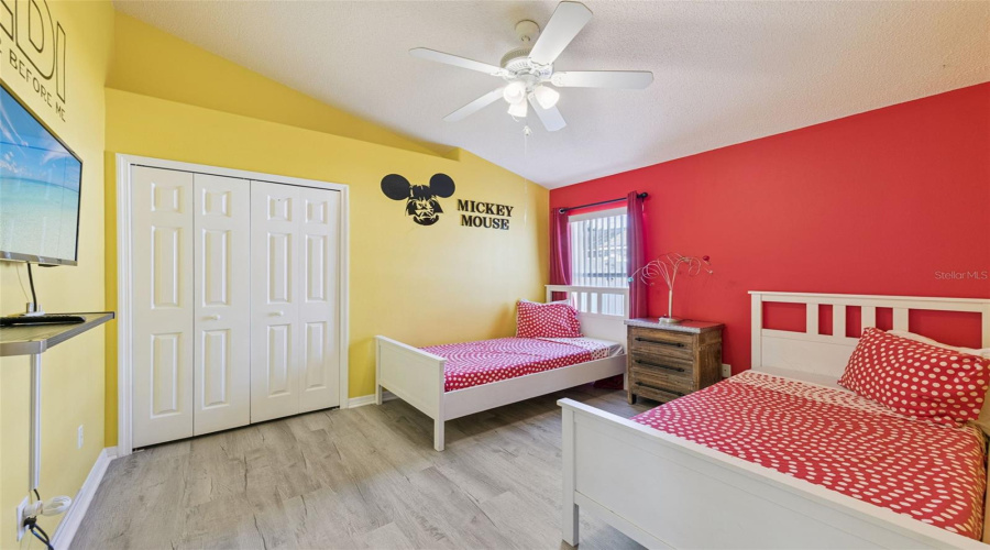 KISSIMMEE, Florida 34747, 5 Bedrooms Bedrooms, ,4 BathroomsBathrooms,Residential,For Sale,ROARING CREEK,0,MFRO6371323