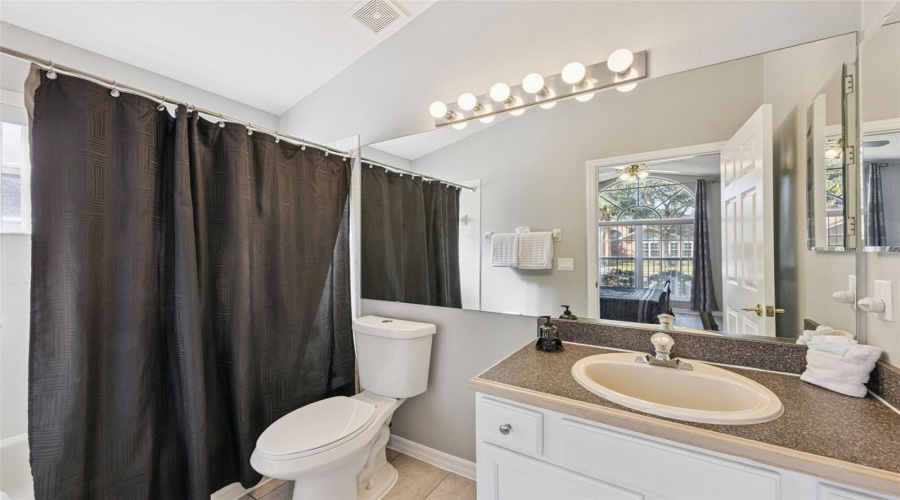 KISSIMMEE, Florida 34747, 5 Bedrooms Bedrooms, ,4 BathroomsBathrooms,Residential,For Sale,ROARING CREEK,0,MFRO6371323