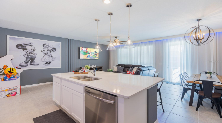 DAVENPORT, Florida 33896, 3 Bedrooms Bedrooms, ,2 BathroomsBathrooms,Residential,For Sale,PLANTATION,0,MFRO6326280