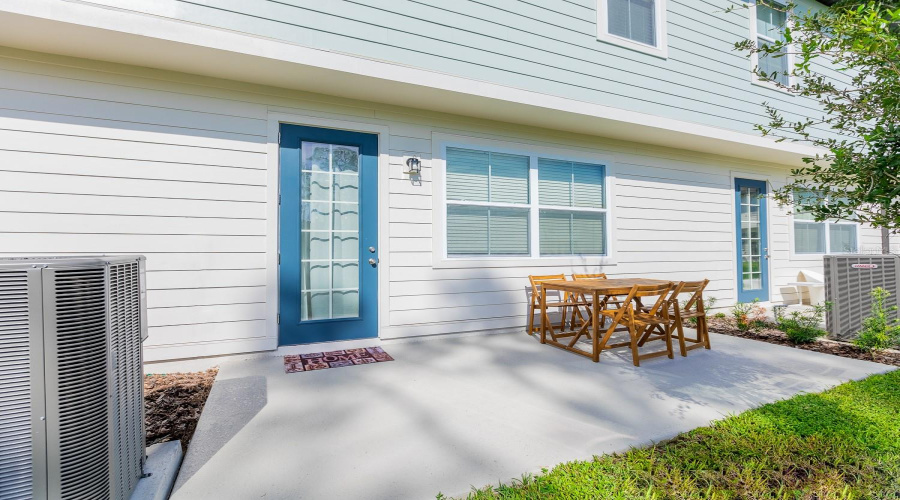 DAVENPORT, Florida 33896, 3 Bedrooms Bedrooms, ,2 BathroomsBathrooms,Residential,For Sale,PLANTATION,0,MFRO6326280