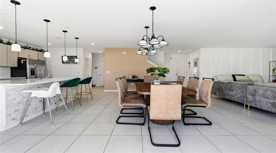 DAVENPORT, Florida 33897, 5 Bedrooms Bedrooms, ,3 BathroomsBathrooms,Residential,For Sale,COSTA BLANCA,0,MFRO6394031